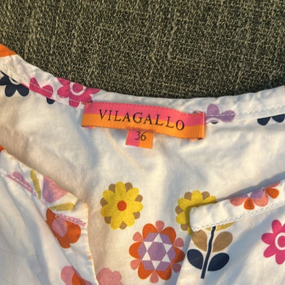 Aroa Padua Print Poplin Shirt by Vilagallo. - Picture 3 of 6